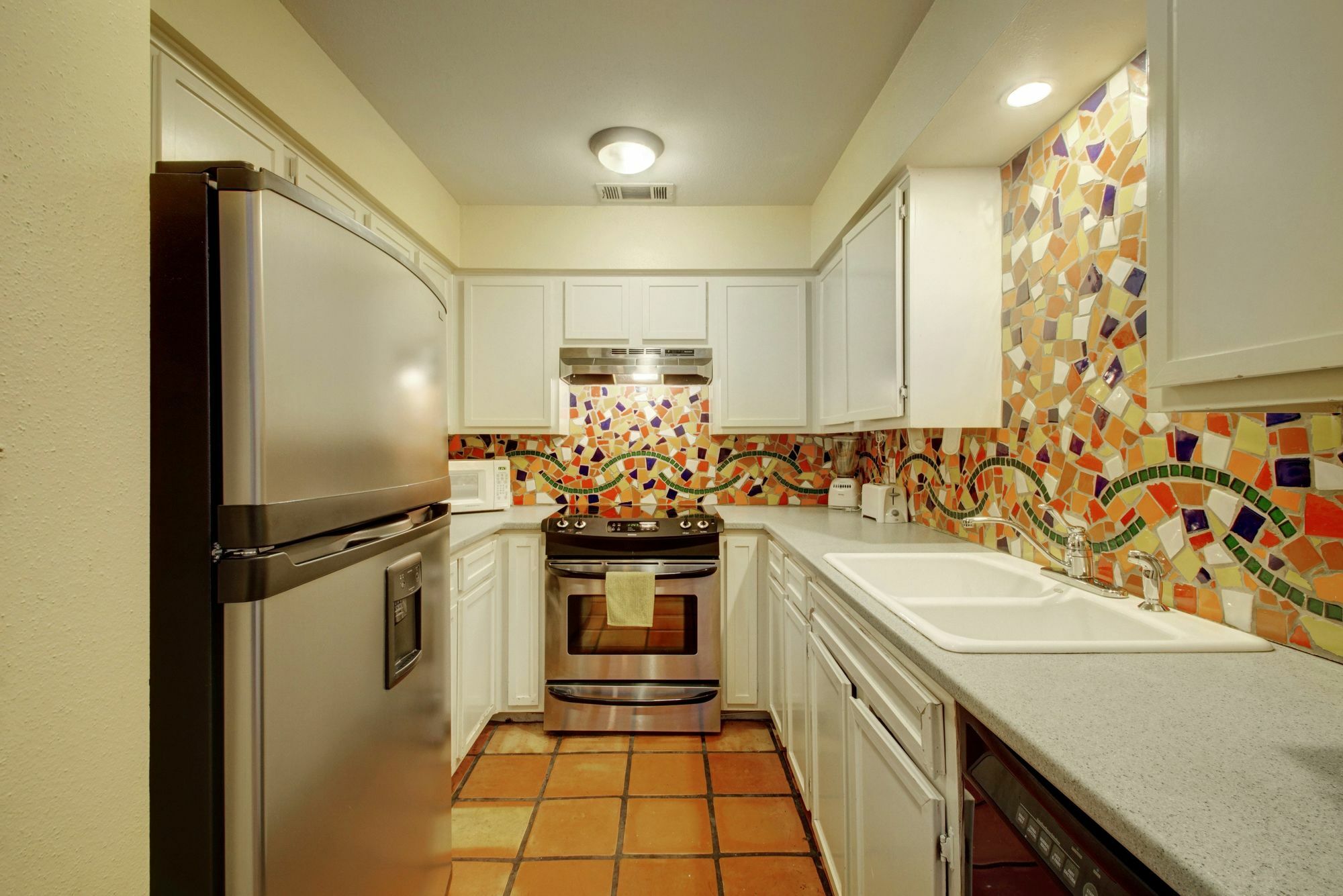8 Bedroom Downtown Condo By Austinstays Exterior photo
