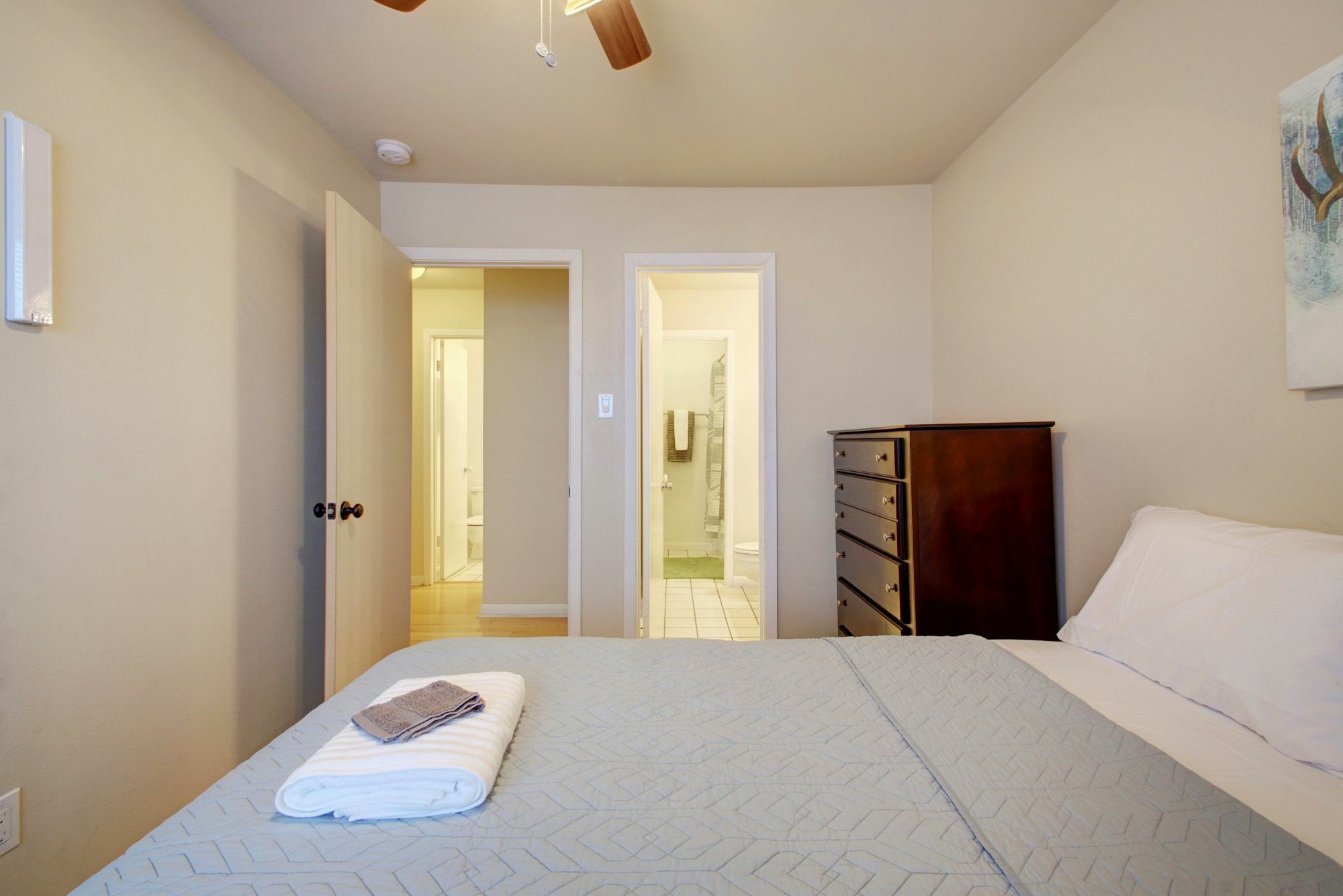 8 Bedroom Downtown Condo By Austinstays Exterior photo