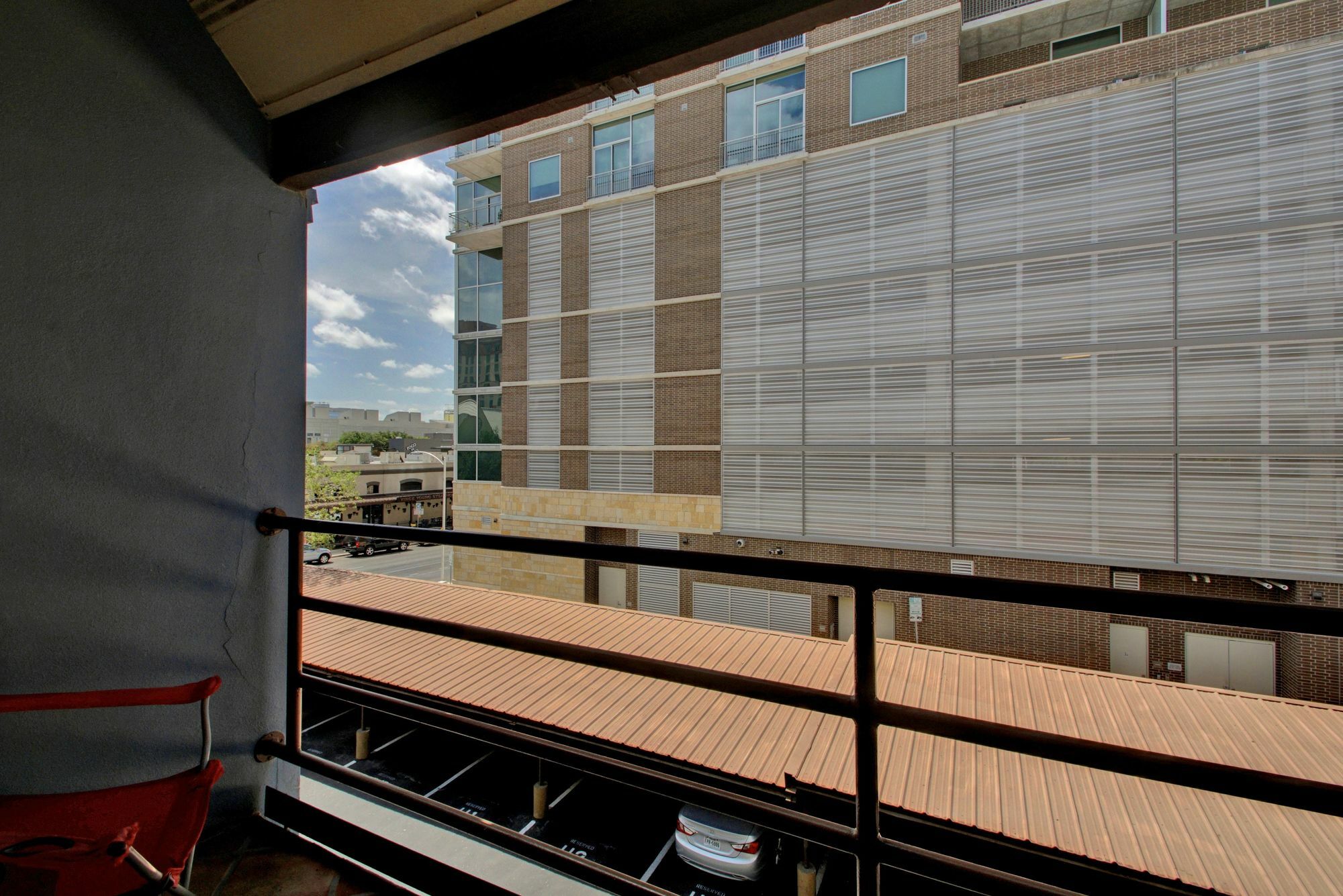 8 Bedroom Downtown Condo By Austinstays Exterior photo